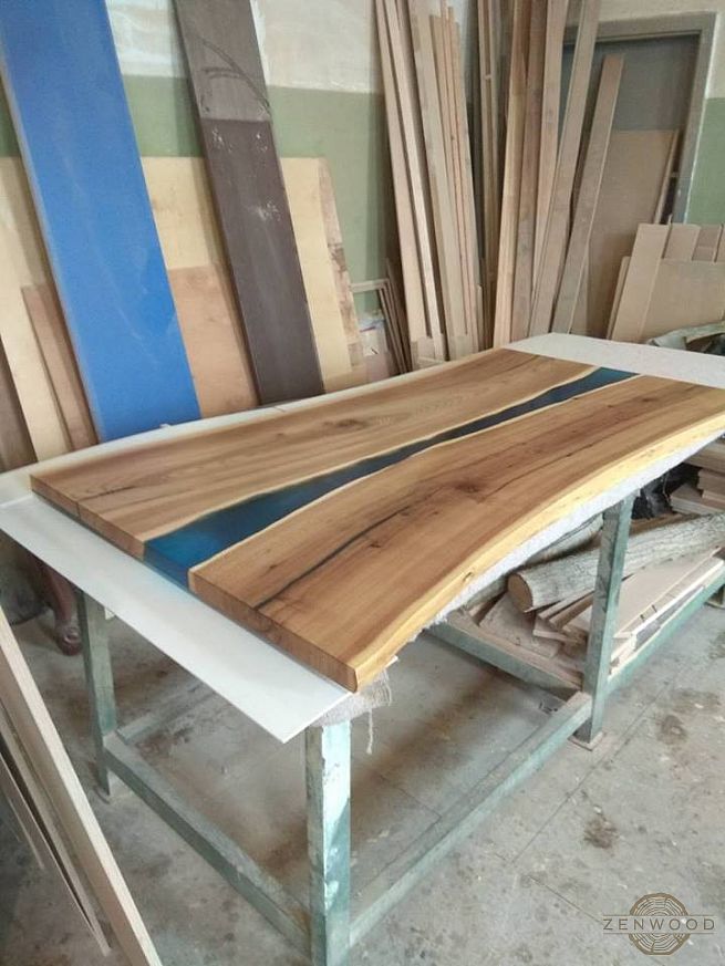 Столи з епоксидної смоли і дерева - Київ | ZenWood