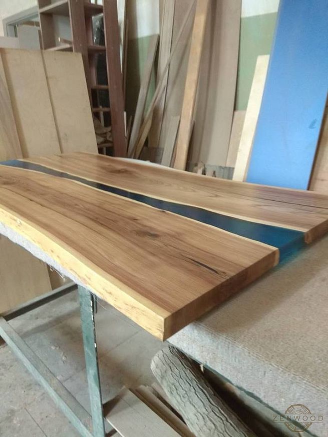 Столи з епоксидної смоли і дерева - Київ | ZenWood