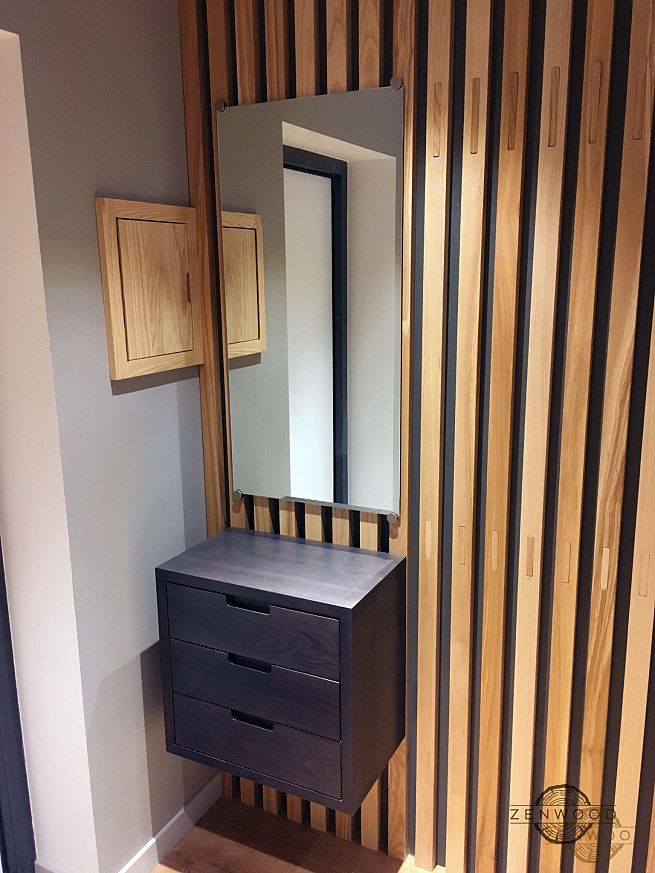 Nota - Вішак з вбудованими висувними гачками - Київ | ZenWood