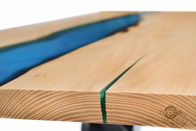 Столи з епоксидної смоли і дерева - Київ | ZenWood