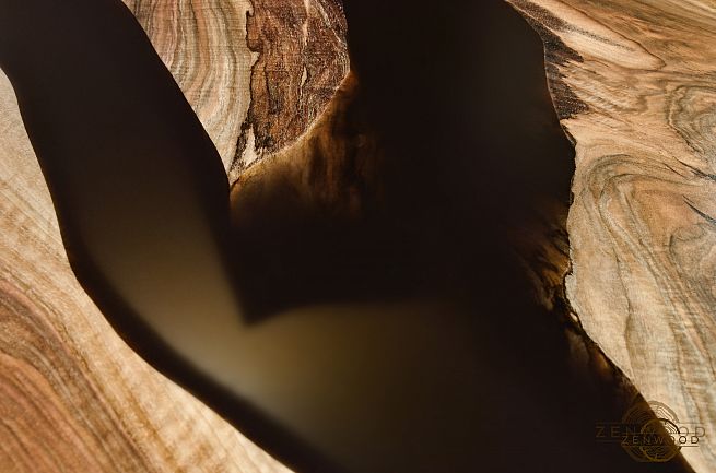 Столи з епоксидної смоли і дерева - Київ | ZenWood