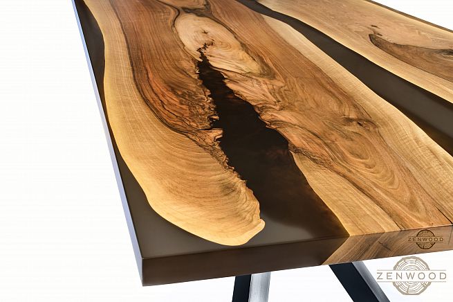 Столи з епоксидної смоли і дерева - Київ | ZenWood