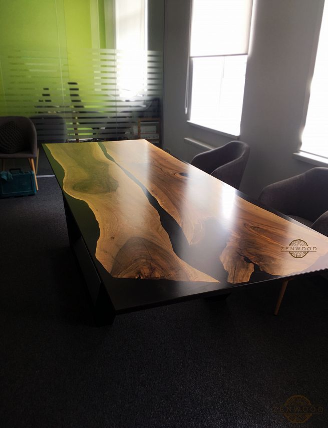 Столи з епоксидної смоли і дерева - Київ | ZenWood