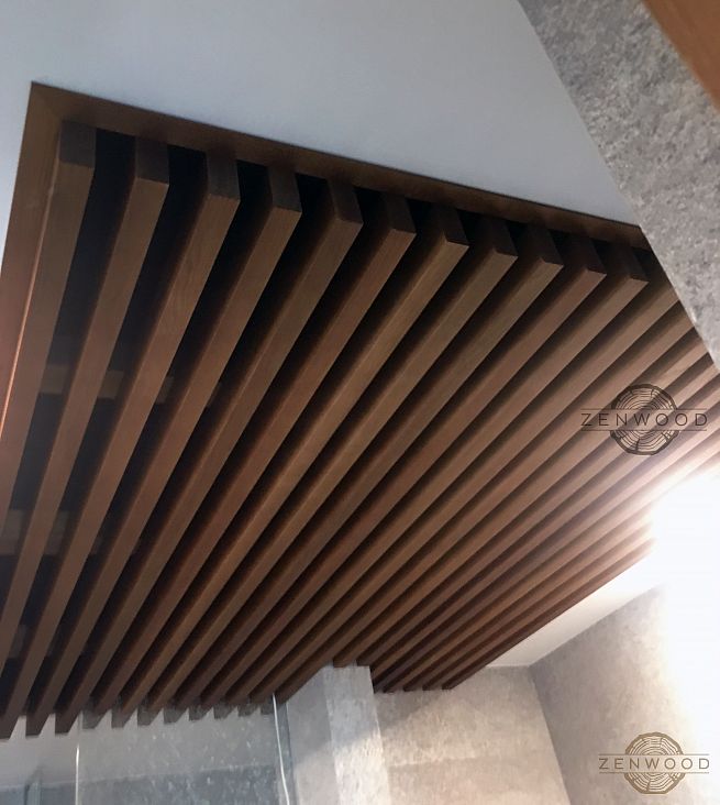 Декор потолка деревянным брусом - Киев | ZenWood