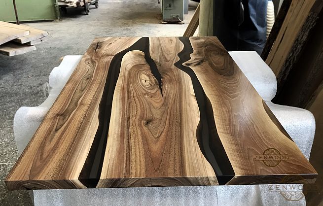 Столи з епоксидної смоли і дерева - Київ | ZenWood