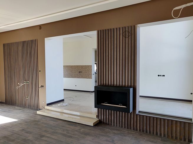 Декор стін вертикальними рейками - Київ | ZenWood