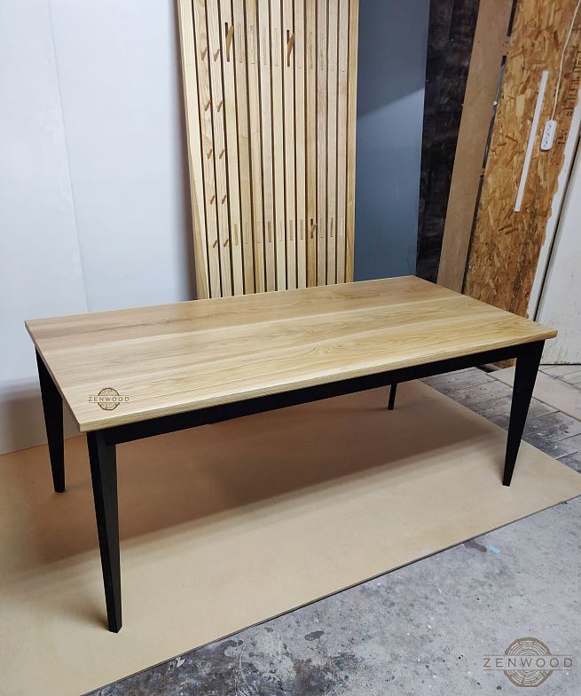 Столи з масиву дерева - Київ | ZenWood