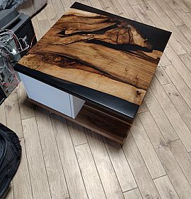 Журнальний столик з висувними шухлядами з масиву горіха - Київ | ZenWood