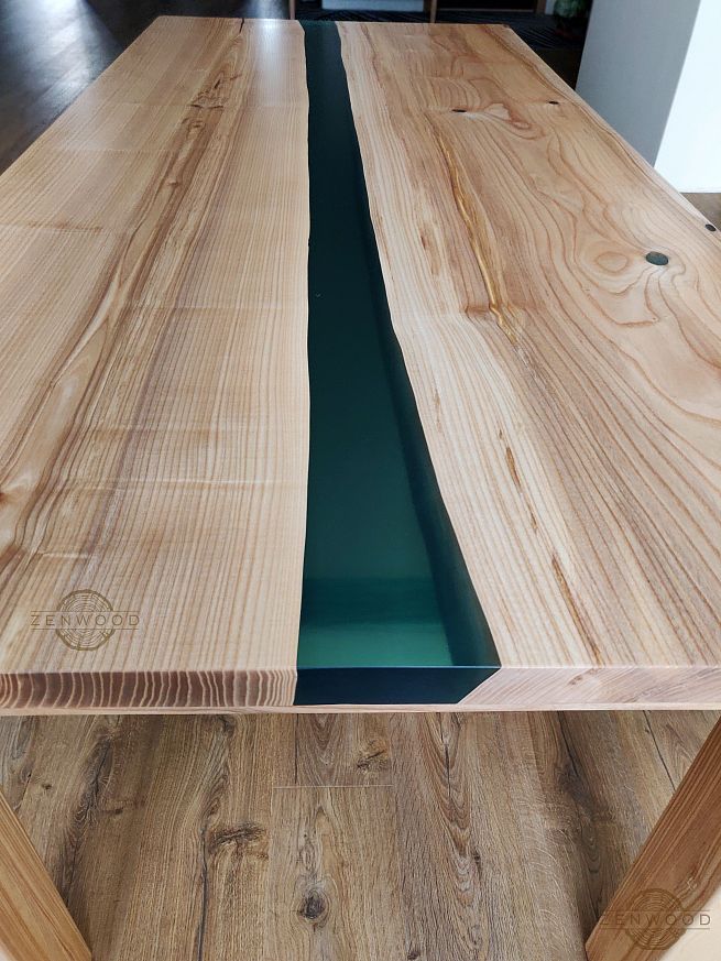 Столи з епоксидної смоли і дерева - Київ | ZenWood
