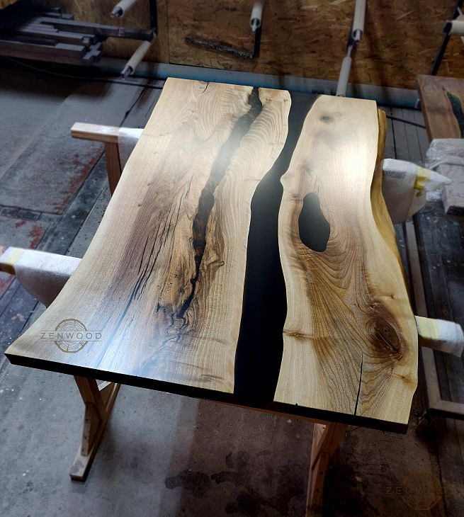 Столи з епоксидної смоли і дерева - Київ | ZenWood