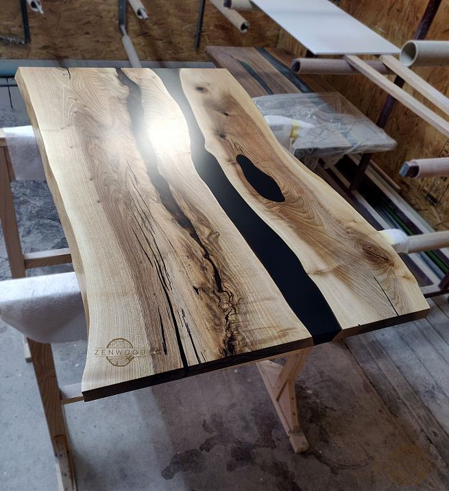 Столи з епоксидної смоли і дерева - Київ | ZenWood