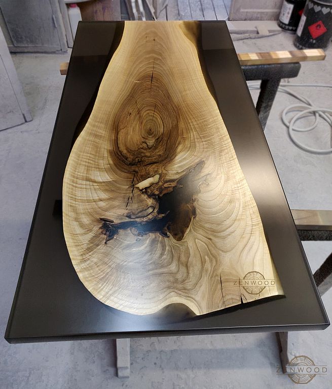 Столи з епоксидної смоли і дерева - Київ | ZenWood