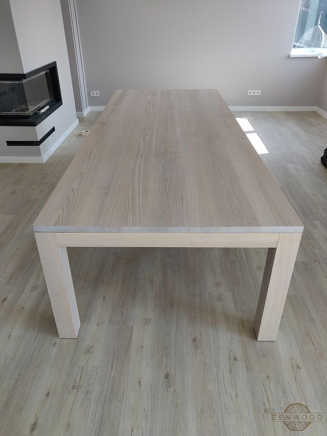 Столи з масиву дерева - Київ | ZenWood