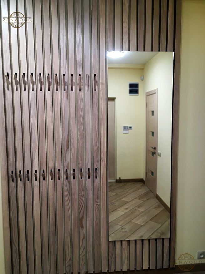 Nota - Вішак з вбудованими висувними гачками - Київ | ZenWood