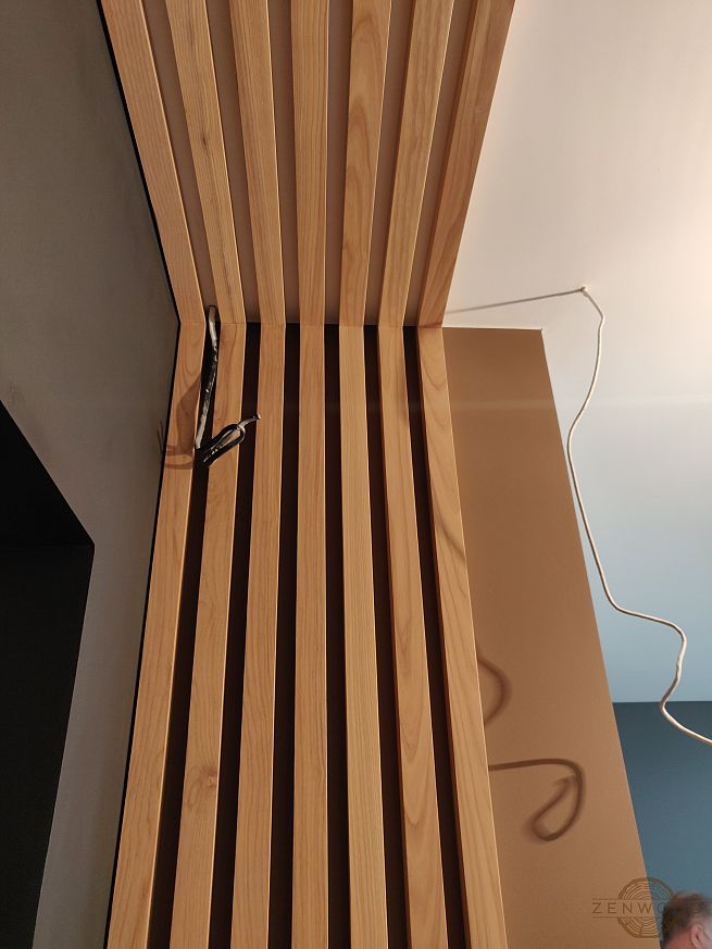 Декор стін вертикальними рейками - Київ | ZenWood