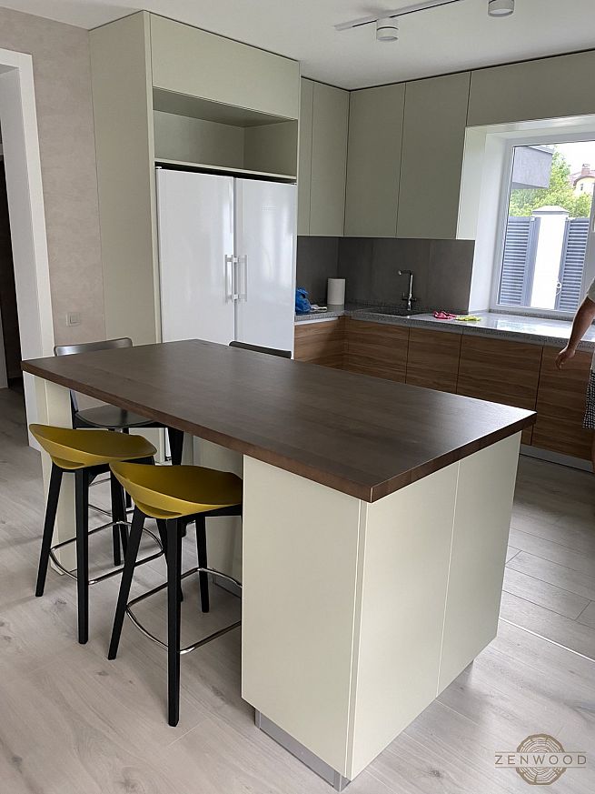 Столи з масиву дерева - Київ | ZenWood