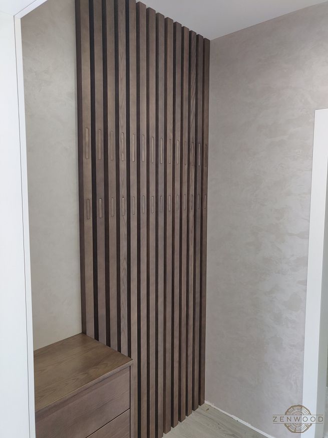 Nota - Вішак з вбудованими висувними гачками - Київ | ZenWood