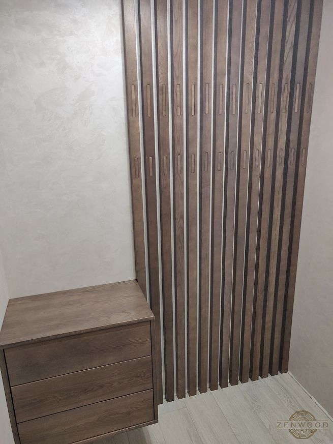 Nota - Вішак з вбудованими висувними гачками - Київ | ZenWood